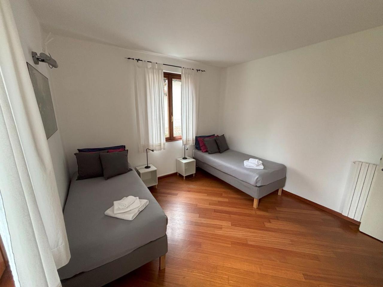 Casa Vacanze Magnolia Borgo Ticino Eksteriør billede