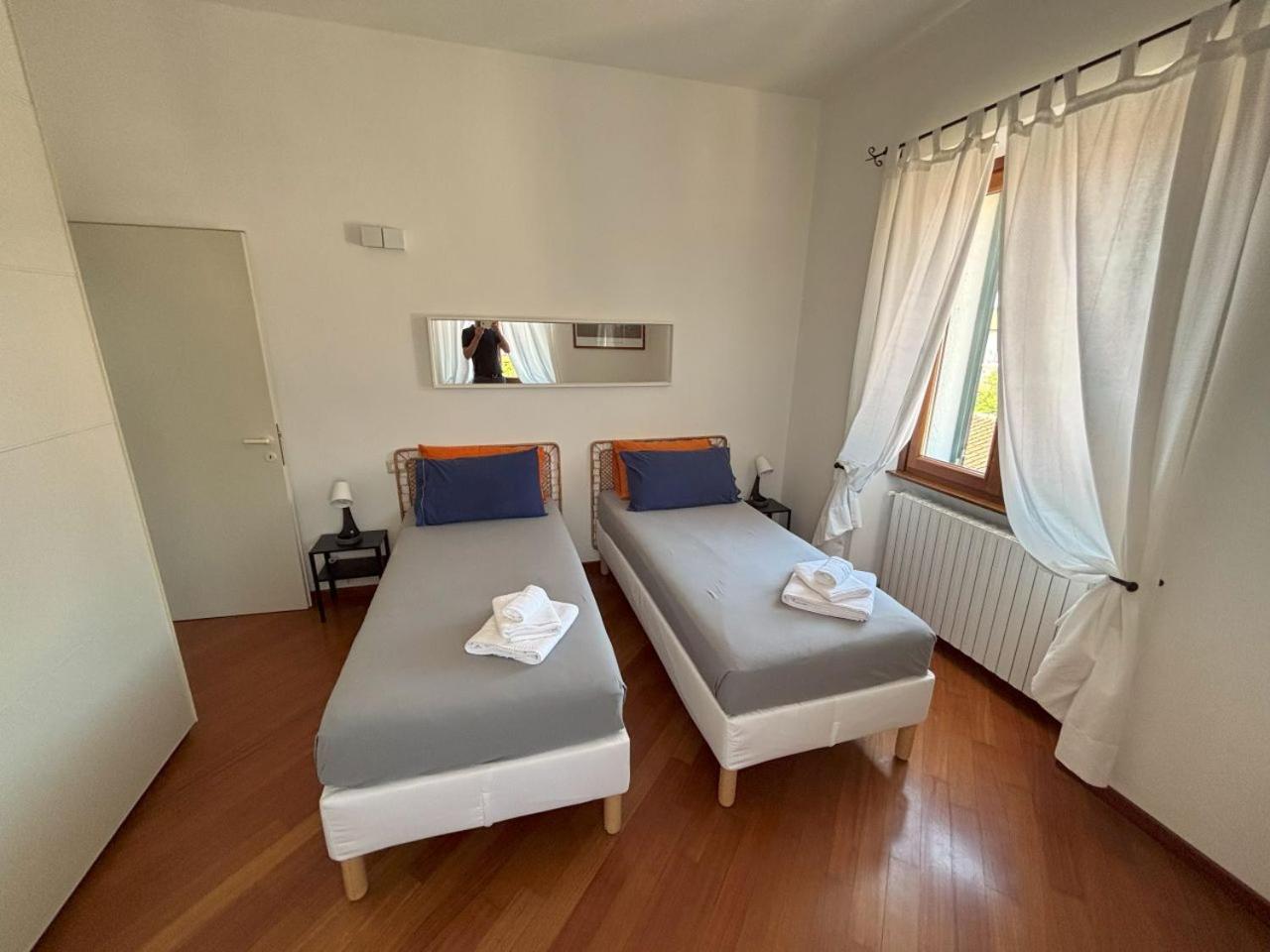 Casa Vacanze Magnolia Borgo Ticino Eksteriør billede