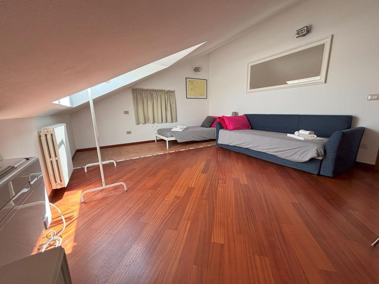 Casa Vacanze Magnolia Borgo Ticino Eksteriør billede