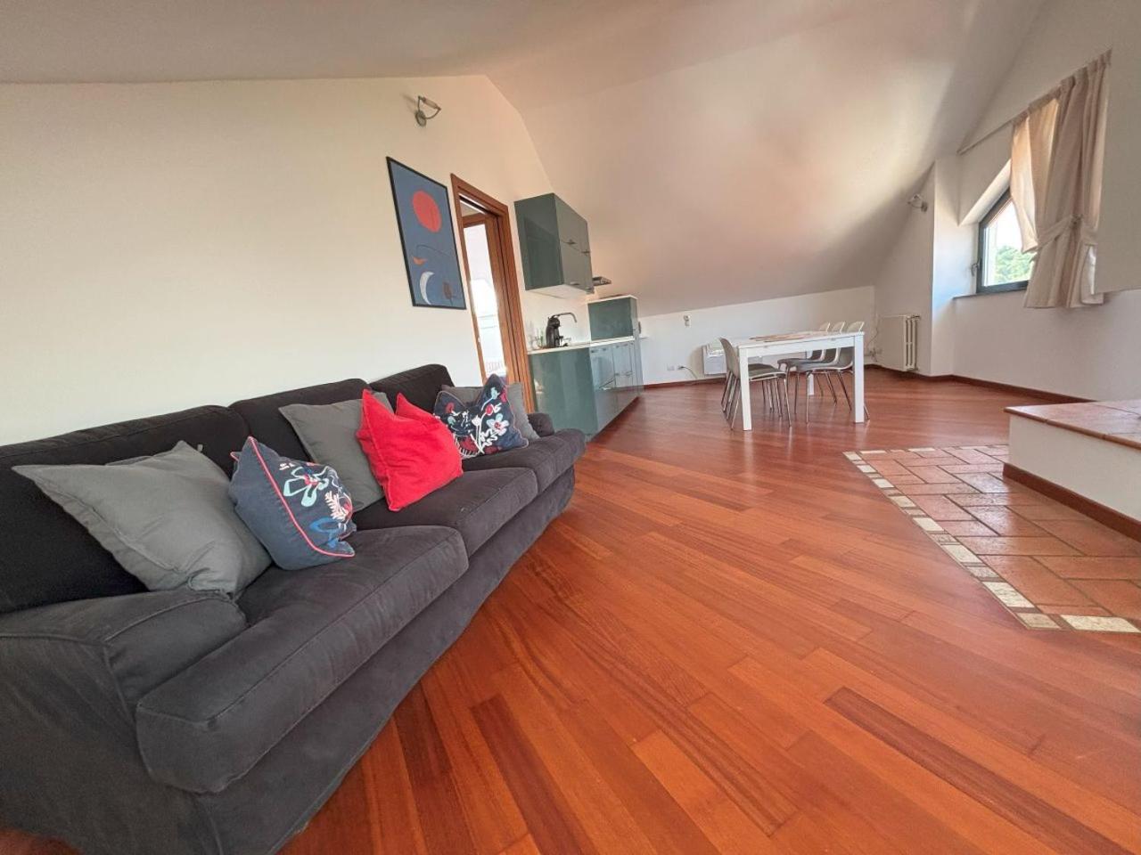 Casa Vacanze Magnolia Borgo Ticino Eksteriør billede